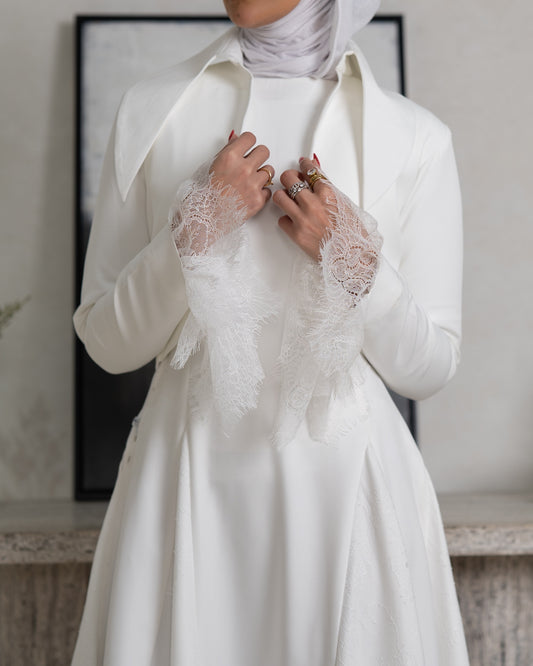 White lace dress (code 5 )